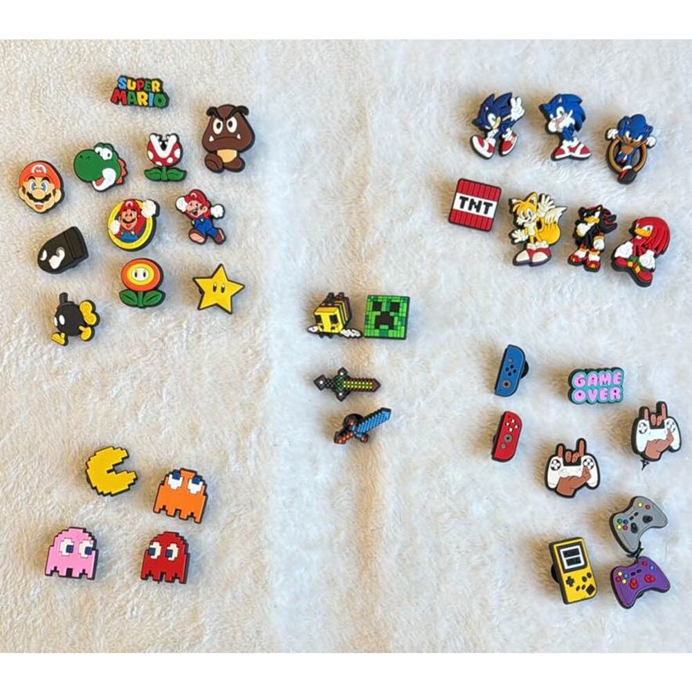 Gaming shoe charms Super Mario Sonic Minecraft Pac-Man 34 in total